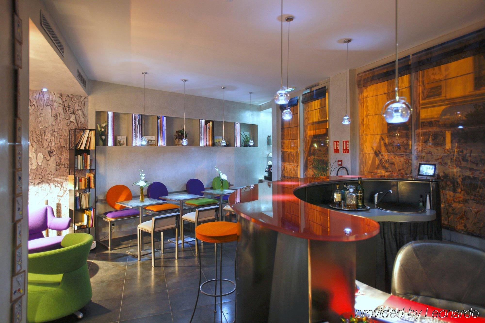 Apostrophe Hotel Paris Restoran fotoğraf